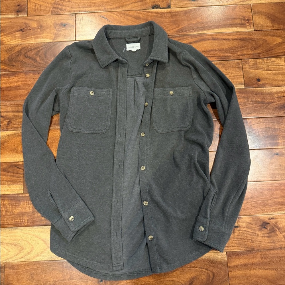 Thread & Suppy Gray Button-Up Shacket XS